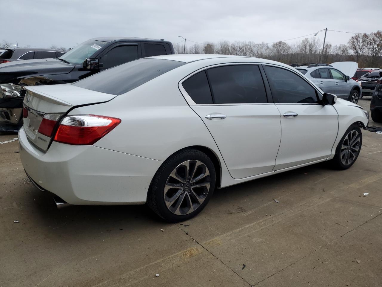 2014 Honda Accord VIN 1HGCR2F59EA207166 Copart auction photo, front end / minor dent/scratches damage thumbnail 3