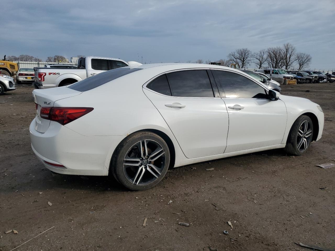 2015 Acura TLX VIN 19UUB1F34FA022011 Copart auction photo, front end / side damage thumbnail 3