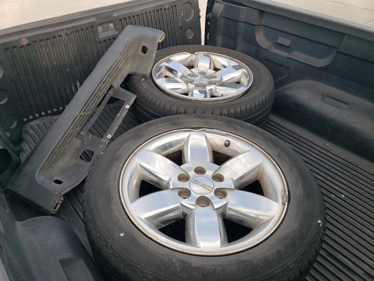 2012 GMC Sierra VIN 3GTP1VE05CG217884 Copart auction photo, front end / rear end damage thumbnail 12