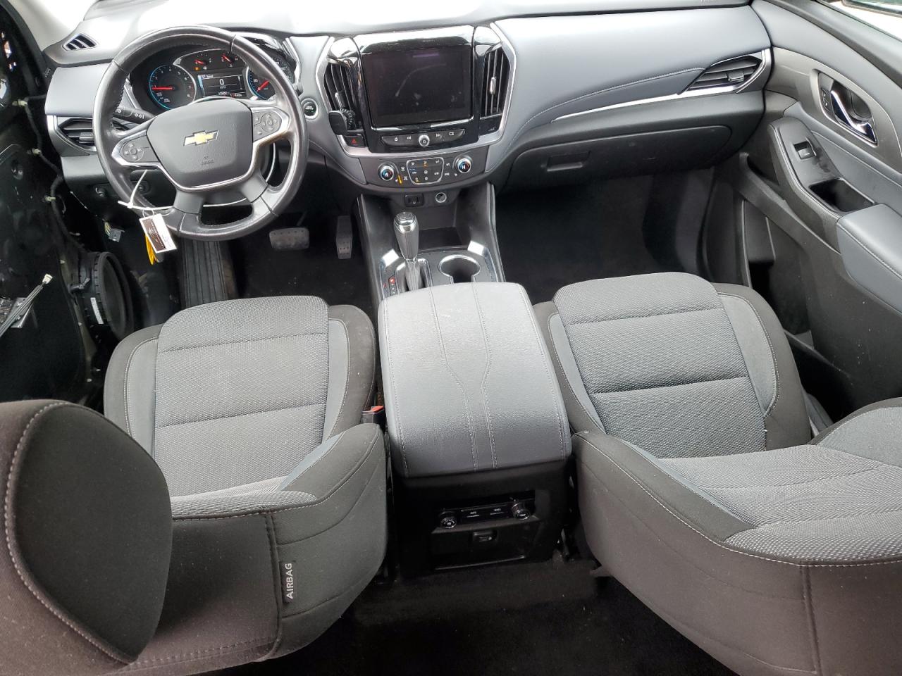 2019 Chevrolet Traverse VIN 1GNEVGKW2KJ249180 Copart auction photo, front end / side damage thumbnail 8