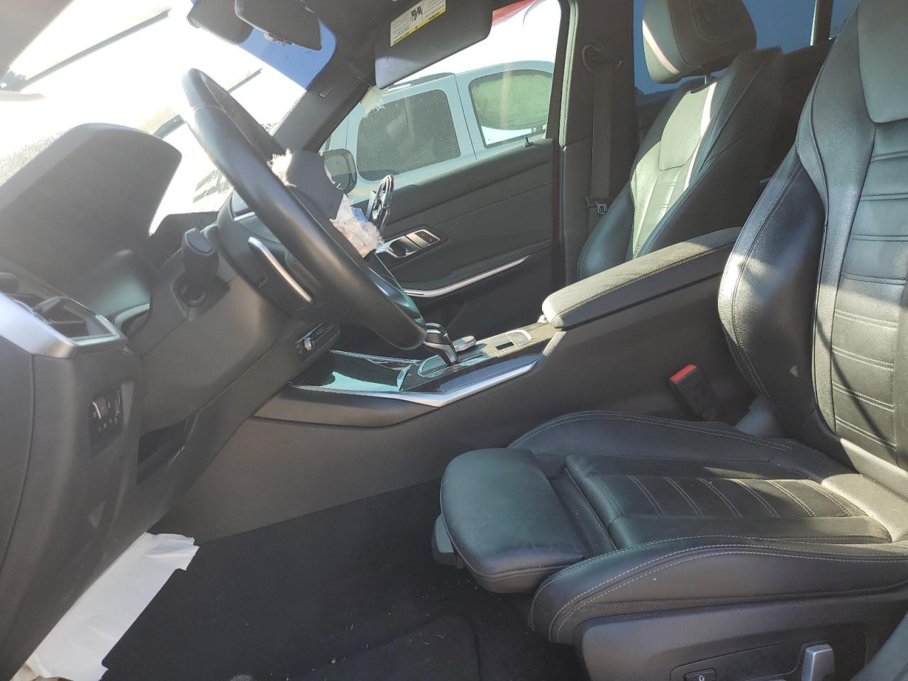 2020 BMW 3er VIN 3MW5R1J08L8B37517 Copart auction photo, front end damage thumbnail 7
