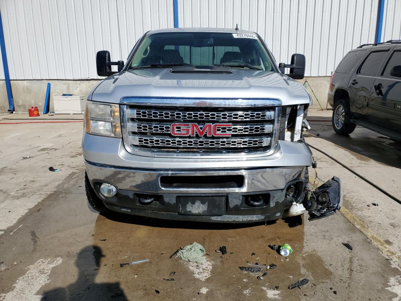 2013 GMC Sierra VIN 1GT210CG3DZ405351 Copart auction photo, front end / side damage thumbnail 5