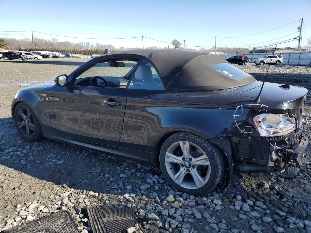 2011 BMW 1er VIN WBAUN1C51BVH82671 Copart auction photo, rear end damage thumbnail 2