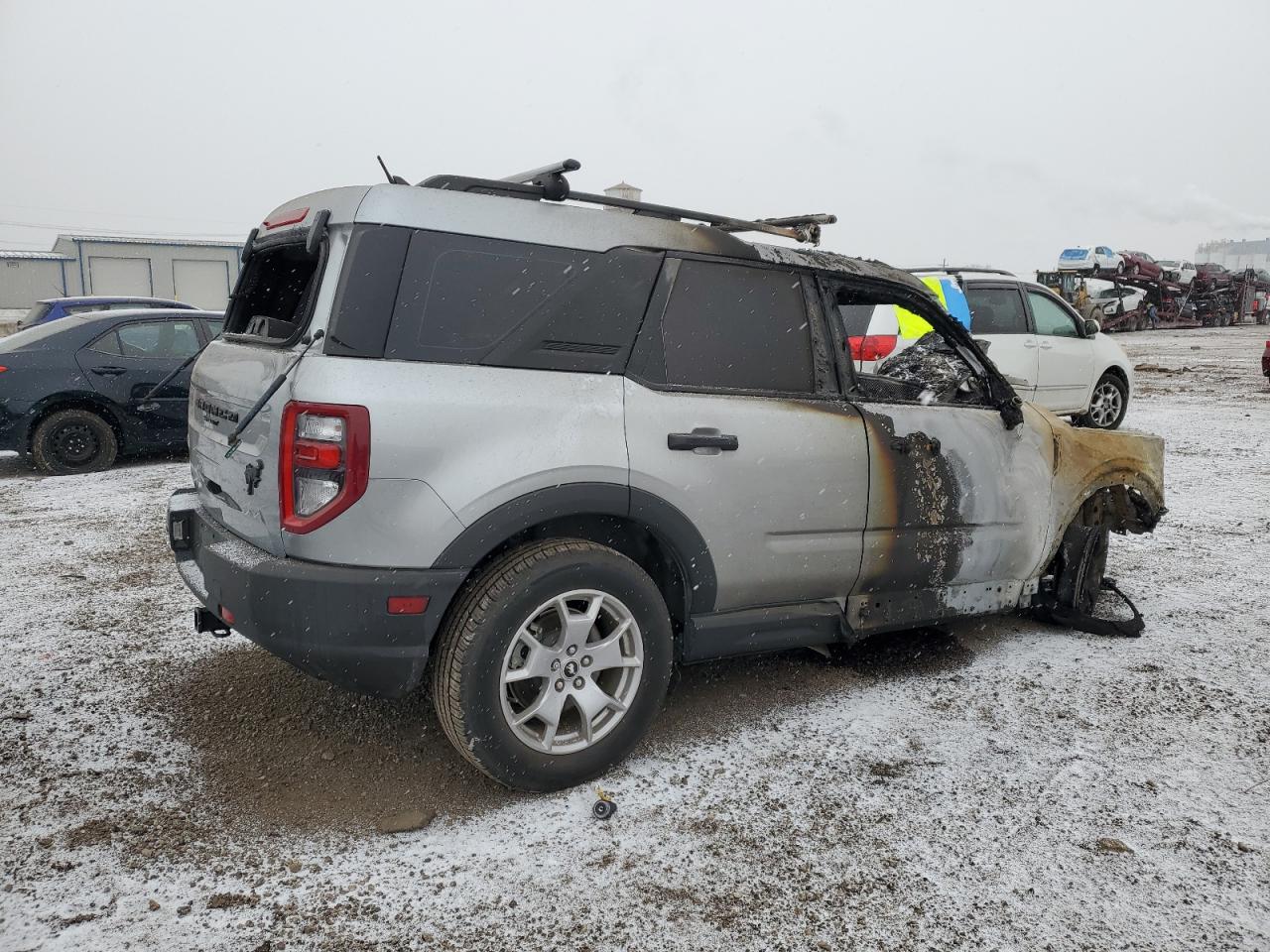 2021 Ford Bronco VIN 3FMCR9A64MRB33050 Copart auction photo, burn damage thumbnail 3