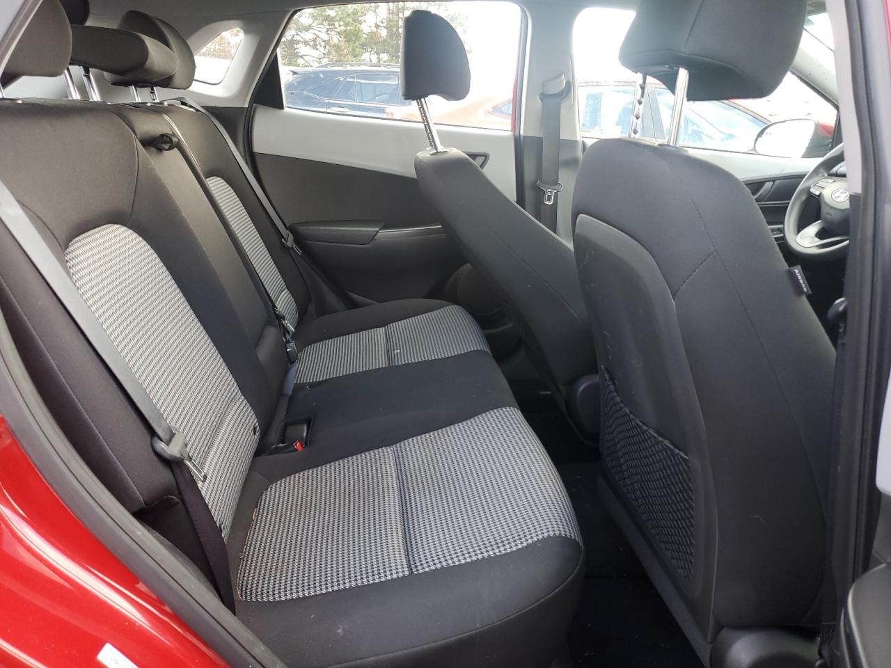 2019 Hyundai Kona VIN KM8K12AA0KU243128 Copart auction photo, minor dent/scratches damage thumbnail 11