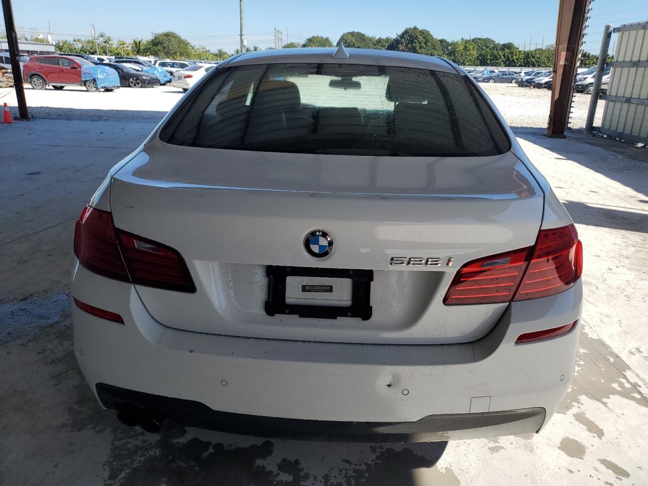 2016 BMW 5er VIN WBA5A5C57GD525452 Copart auction photo, side / front end damage thumbnail 6