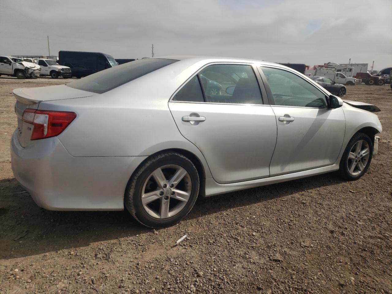 2013 Toyota Camry VIN 4T1BF1FKXDU240365 Copart auction photo, front end / side damage thumbnail 3