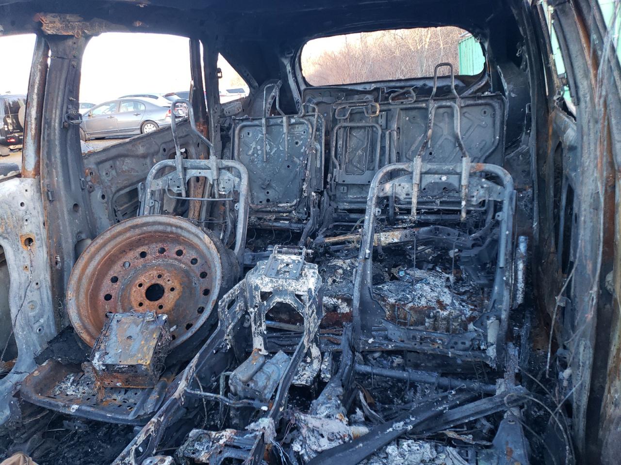 2016 Acura MDX VIN 5FRYD4H44GB032305 Copart auction photo, burn damage thumbnail 10
