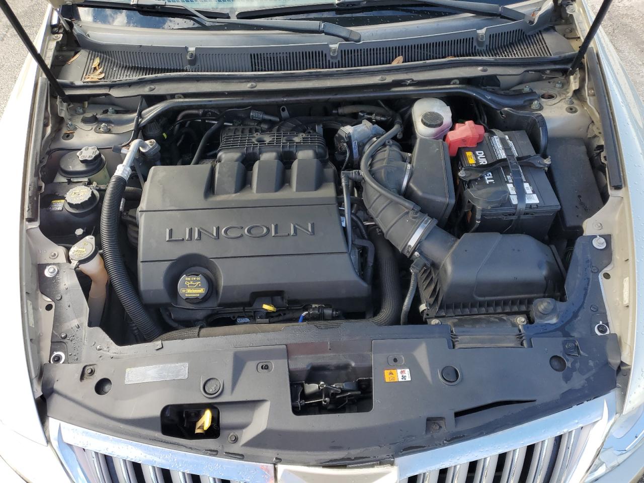 2011 Lincoln MKS VIN 1LNHL9DR5BG608979 Copart auction photo, front end / minor dent/scratches damage thumbnail 11