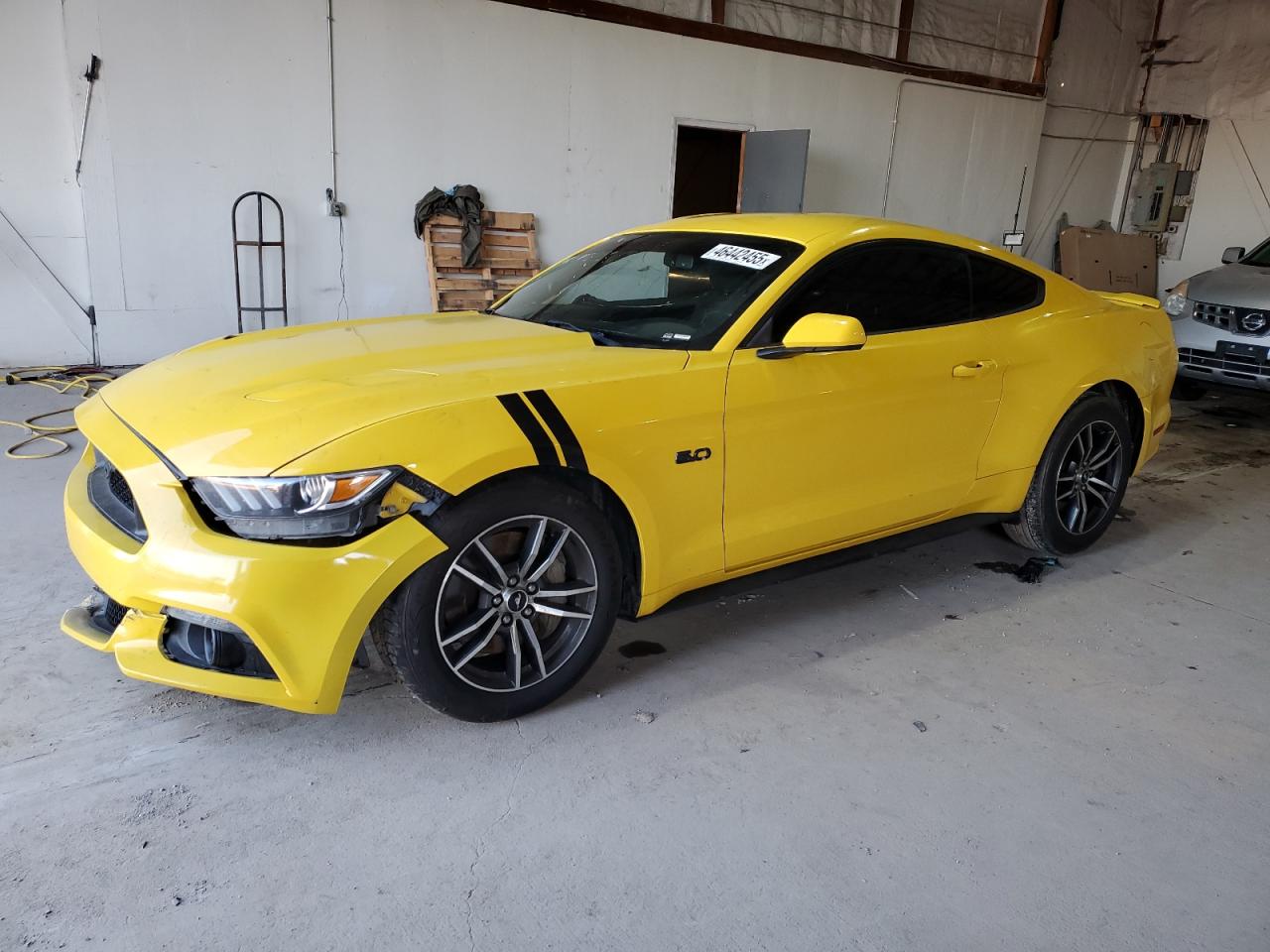 2017 Ford Mustang VIN 1FA6P8CF3H5285009 - Copart auction photo