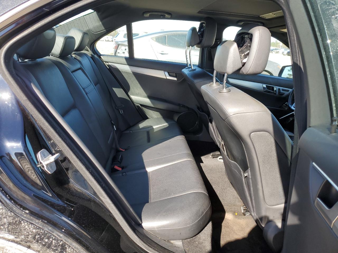 2014 Mercedes-Benz C-klasse VIN WDDGF8AB0EG159052 Copart auction photo, undercarriage / front end damage thumbnail 10