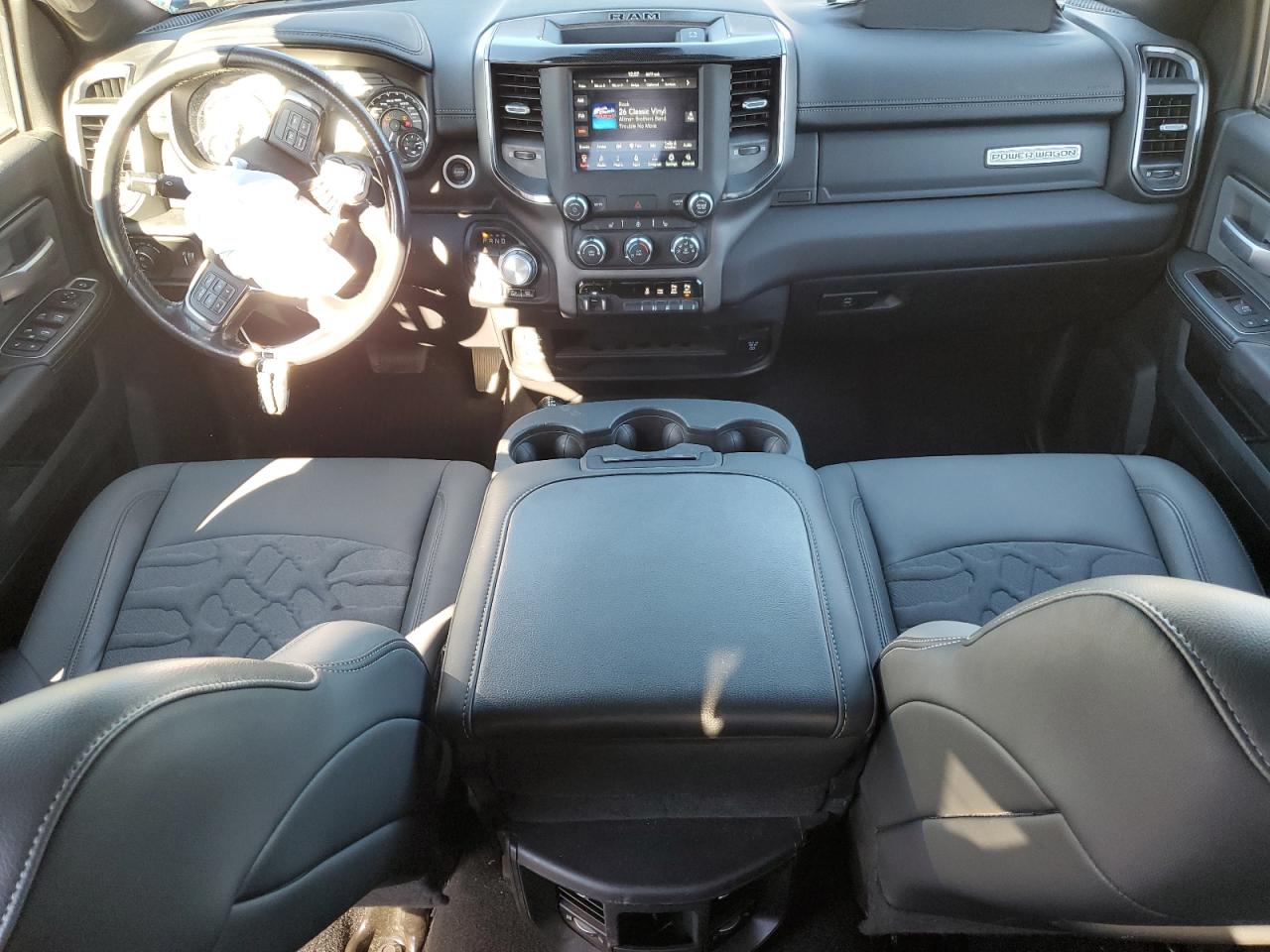 2021 RAM 2500 VIN 3C6TR5EJXMG519017 Copart auction photo, front end / minor dent/scratches damage thumbnail 8