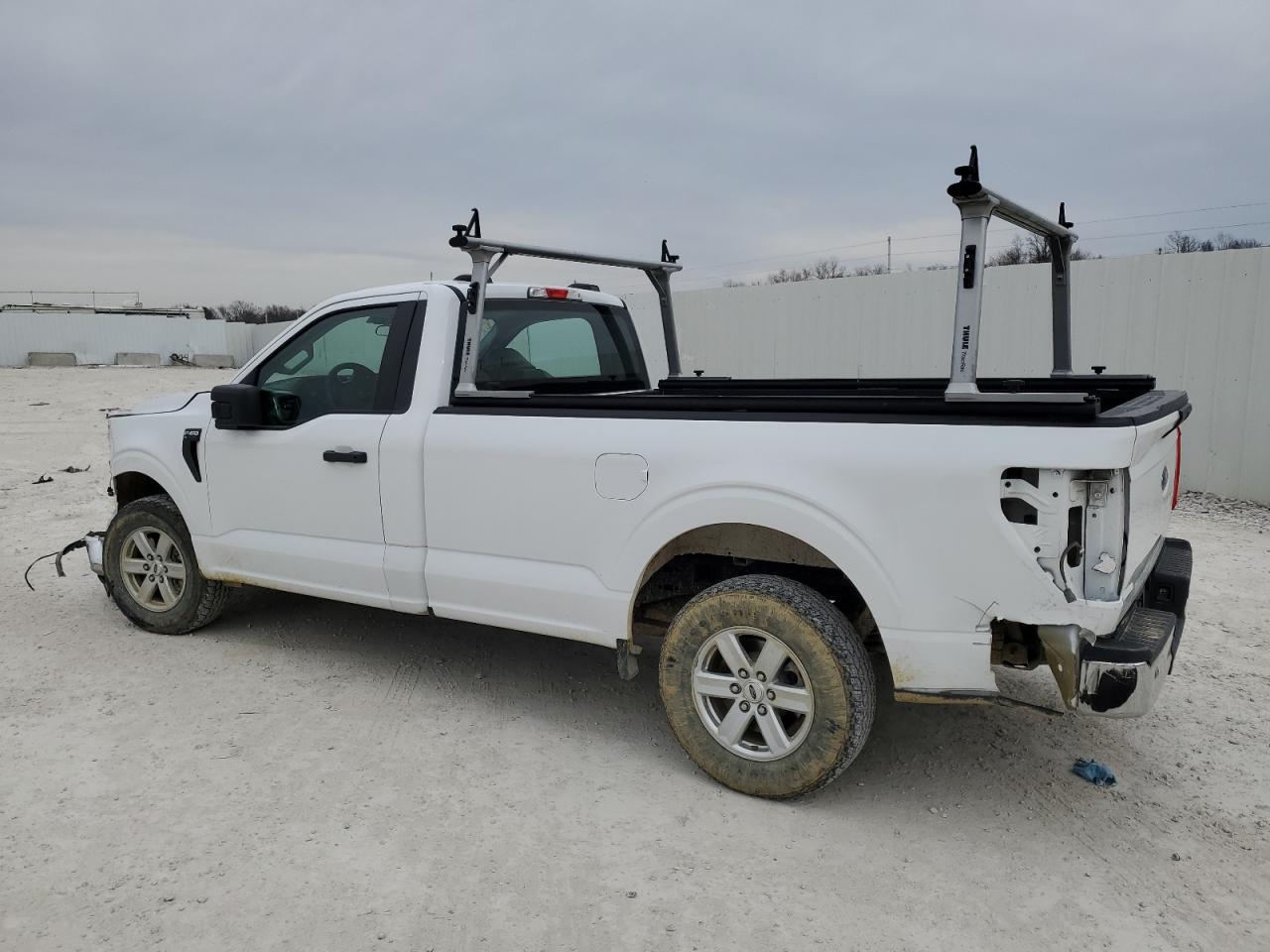 2022 Ford F-150 VIN 1FTMF1CB0NKD36150 Copart auction photo, front end damage thumbnail 2