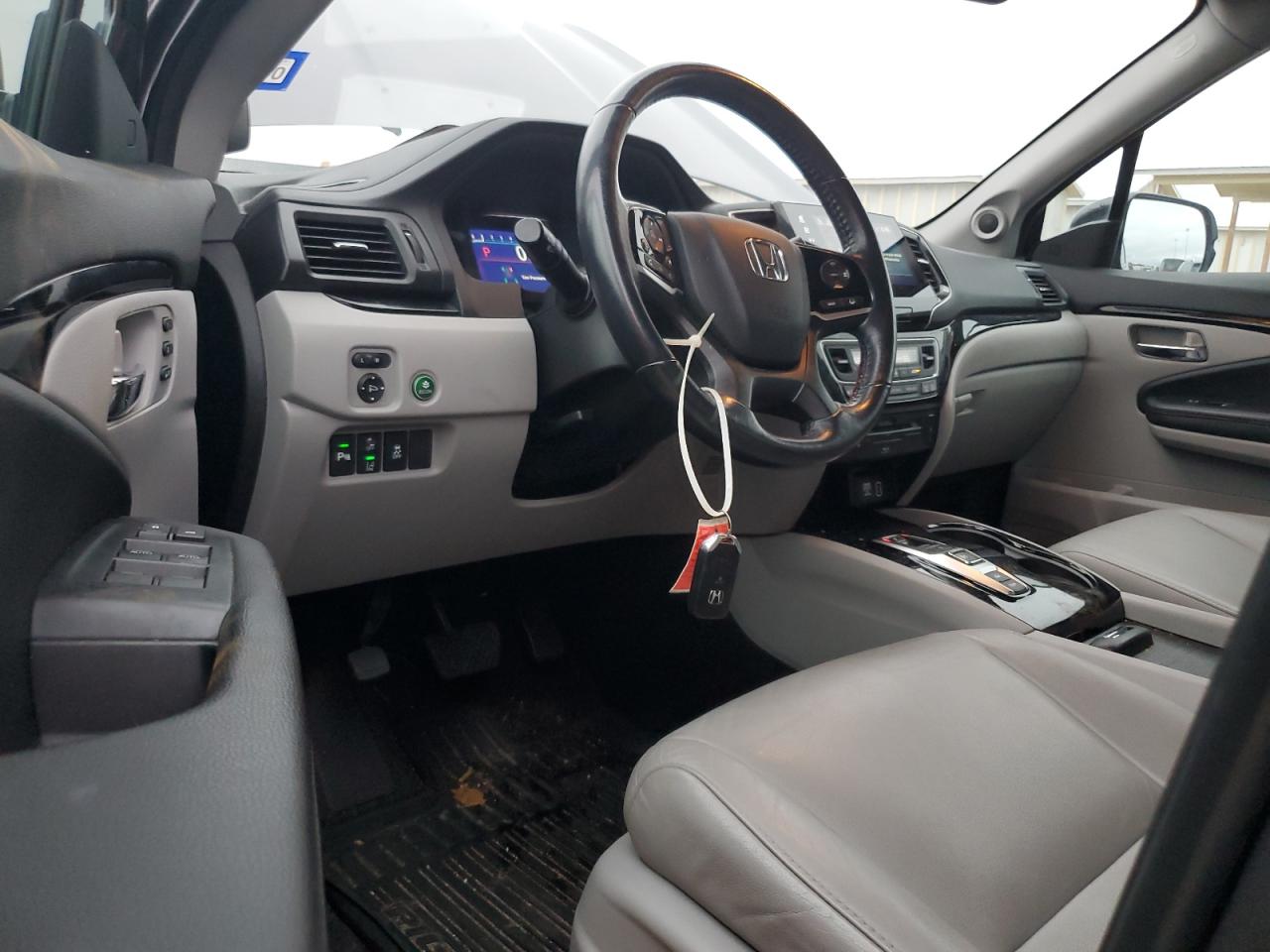 2022 Honda Pilot VIN 5FNYF6H96NB007857 Copart auction photo, water/flood damage thumbnail 8