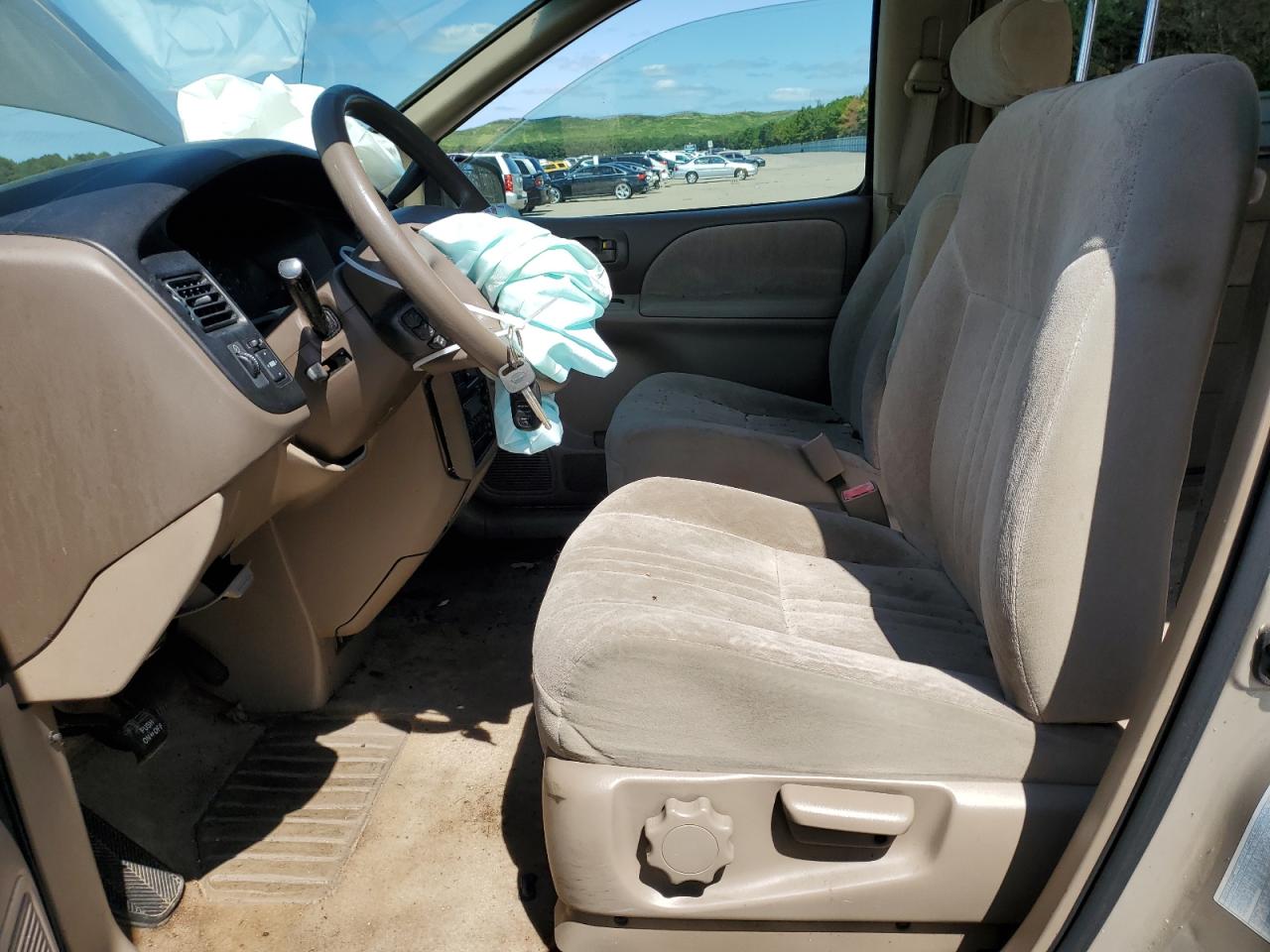 2000 Toyota Sienna VIN 4T3ZF13C2YU306903 Copart auction photo, all over damage thumbnail 7
