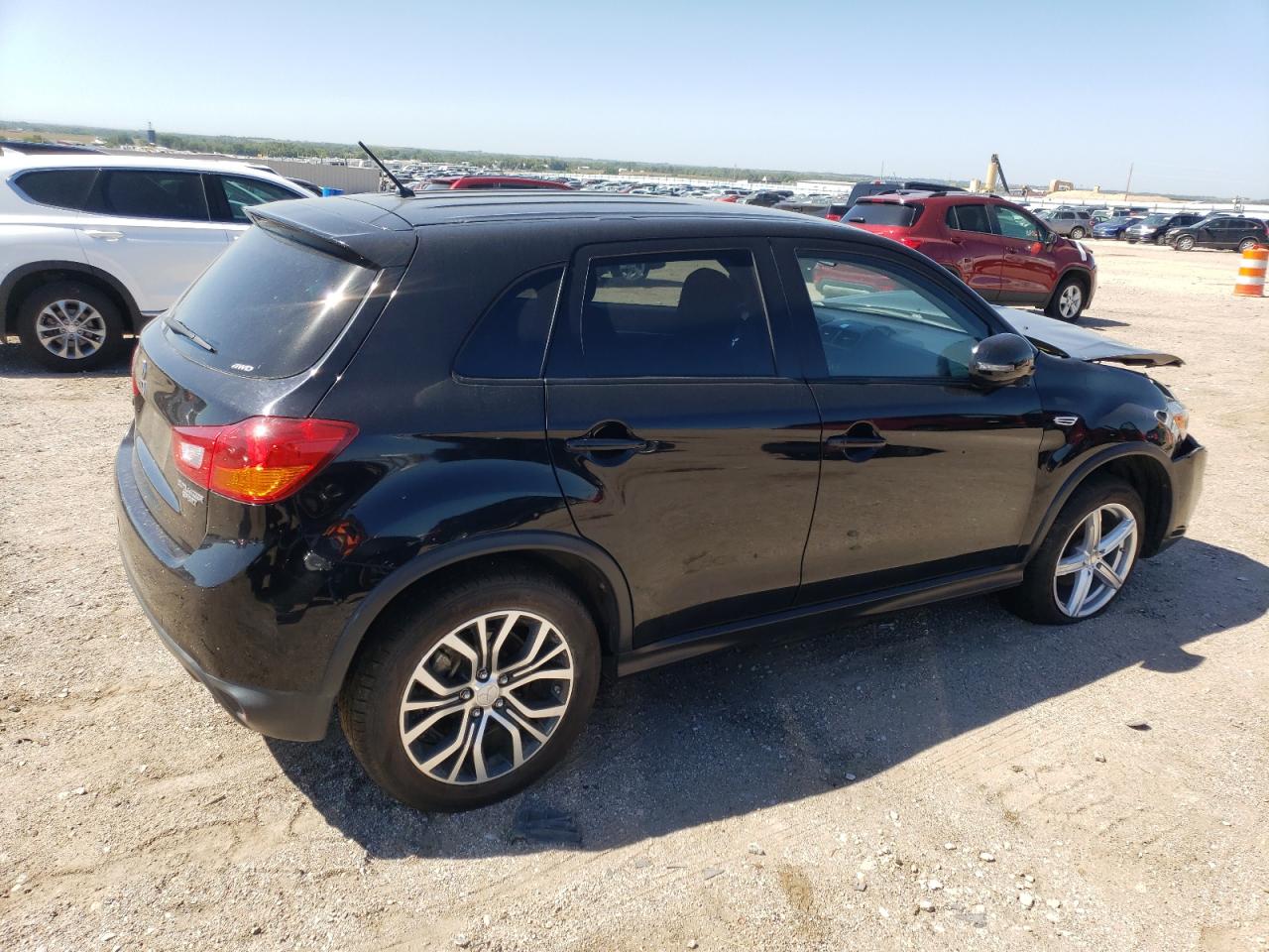 2016 Mitsubishi Outlander VIN JA4AR3AU2GZ029092 Copart auction photo, front end / hail damage thumbnail 3