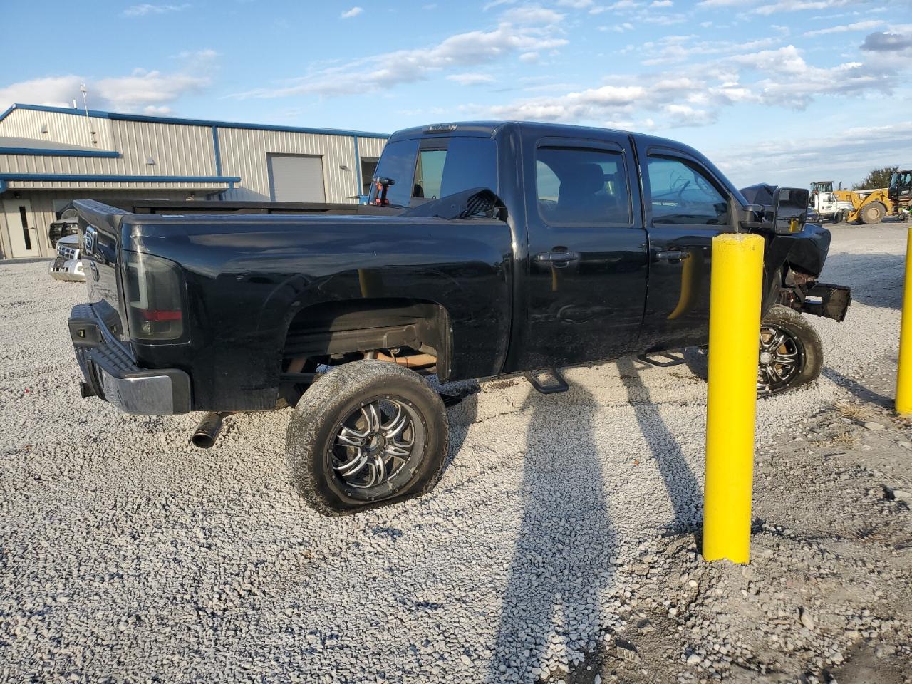 2013 Chevrolet Silverado VIN 3GCPKTE77DG221810 Copart auction photo, front end damage thumbnail 3