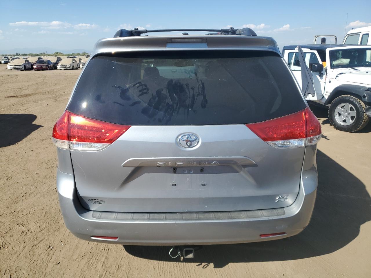 2013 Toyota Sienna VIN 5TDDK3DC1DS068036 Copart auction photo, front end damage thumbnail 6