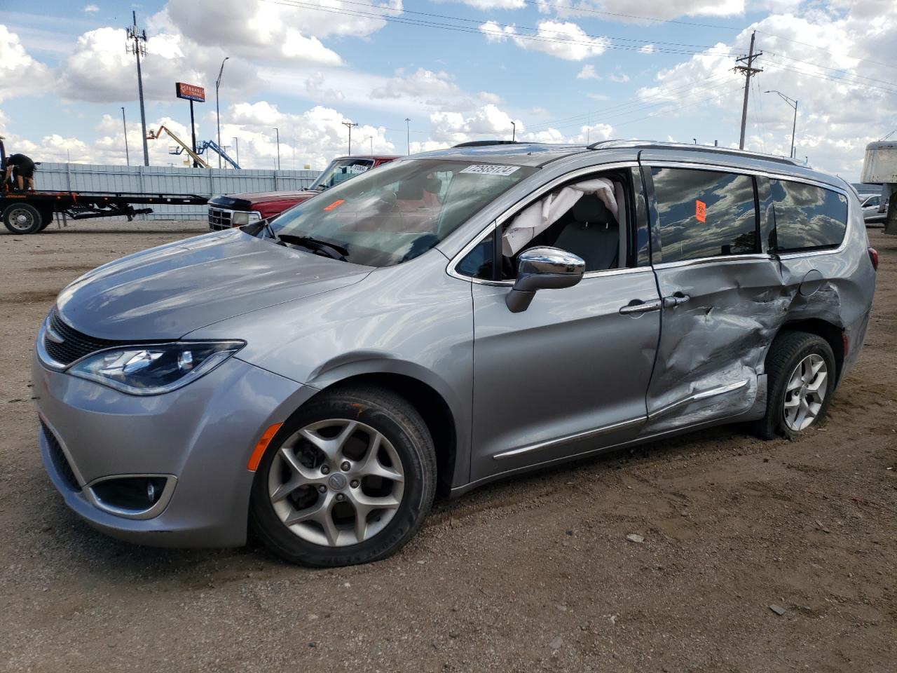 2020 Chrysler Pacifica VIN 2C4RC1GGXLR269429