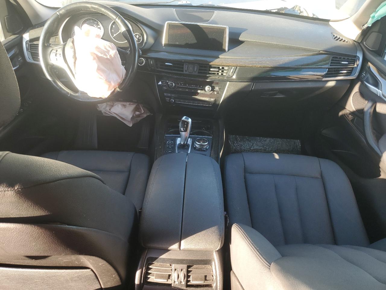 2014 BMW X5 VIN 5UXKR0C53E0H17068 Copart auction photo, front end / side damage thumbnail 8