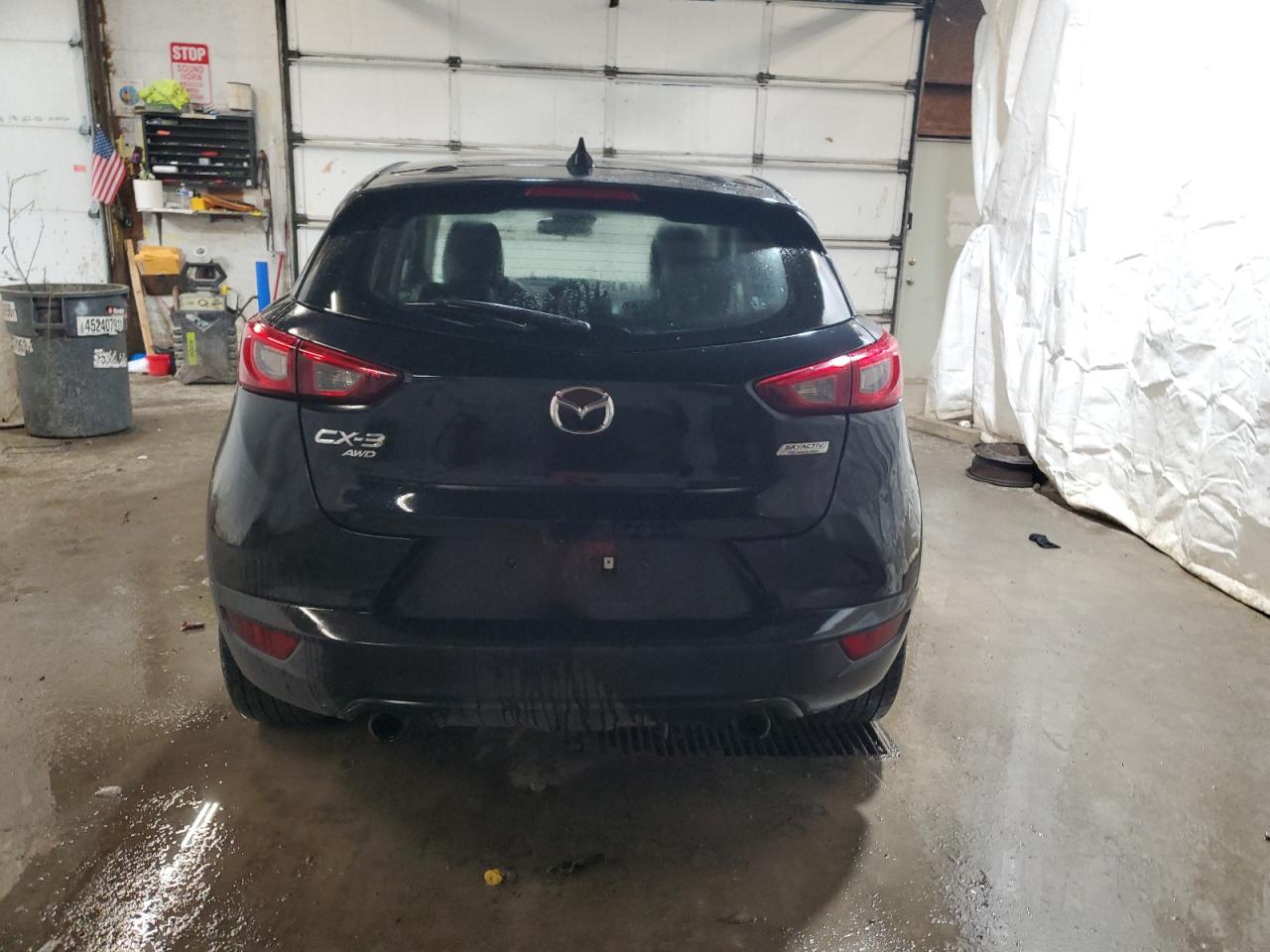 2018 Mazda CX-3 VIN JM1DKFD72J0324770 Copart auction photo, front end / side damage thumbnail 6