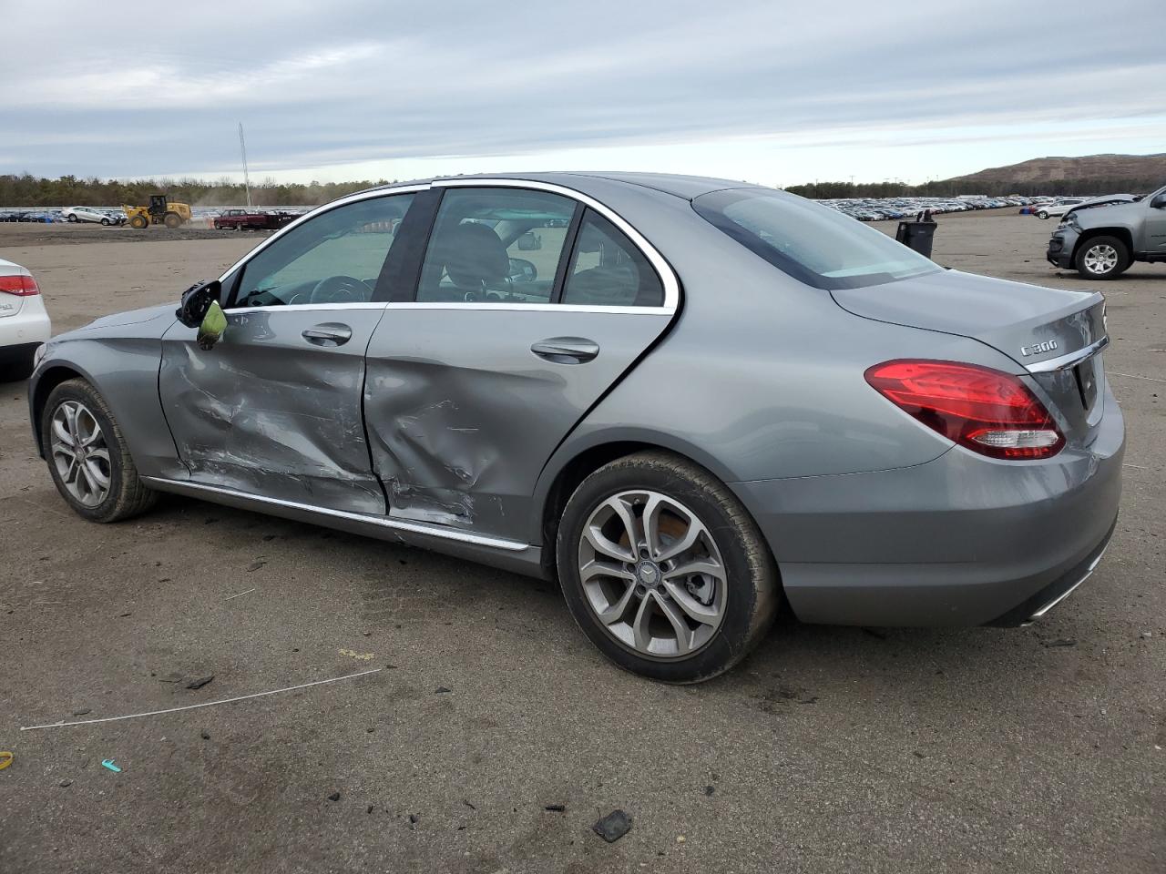2015 Mercedes-Benz C-klasse VIN 55SWF4KB8FU088089 Copart auction photo, side / undercarriage damage thumbnail 2
