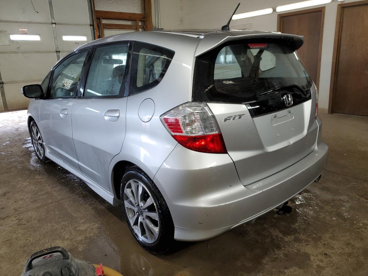 2012 Honda Fit VIN JHMGE8H56CC018163 Copart auction photo, front end / undercarriage damage thumbnail 2