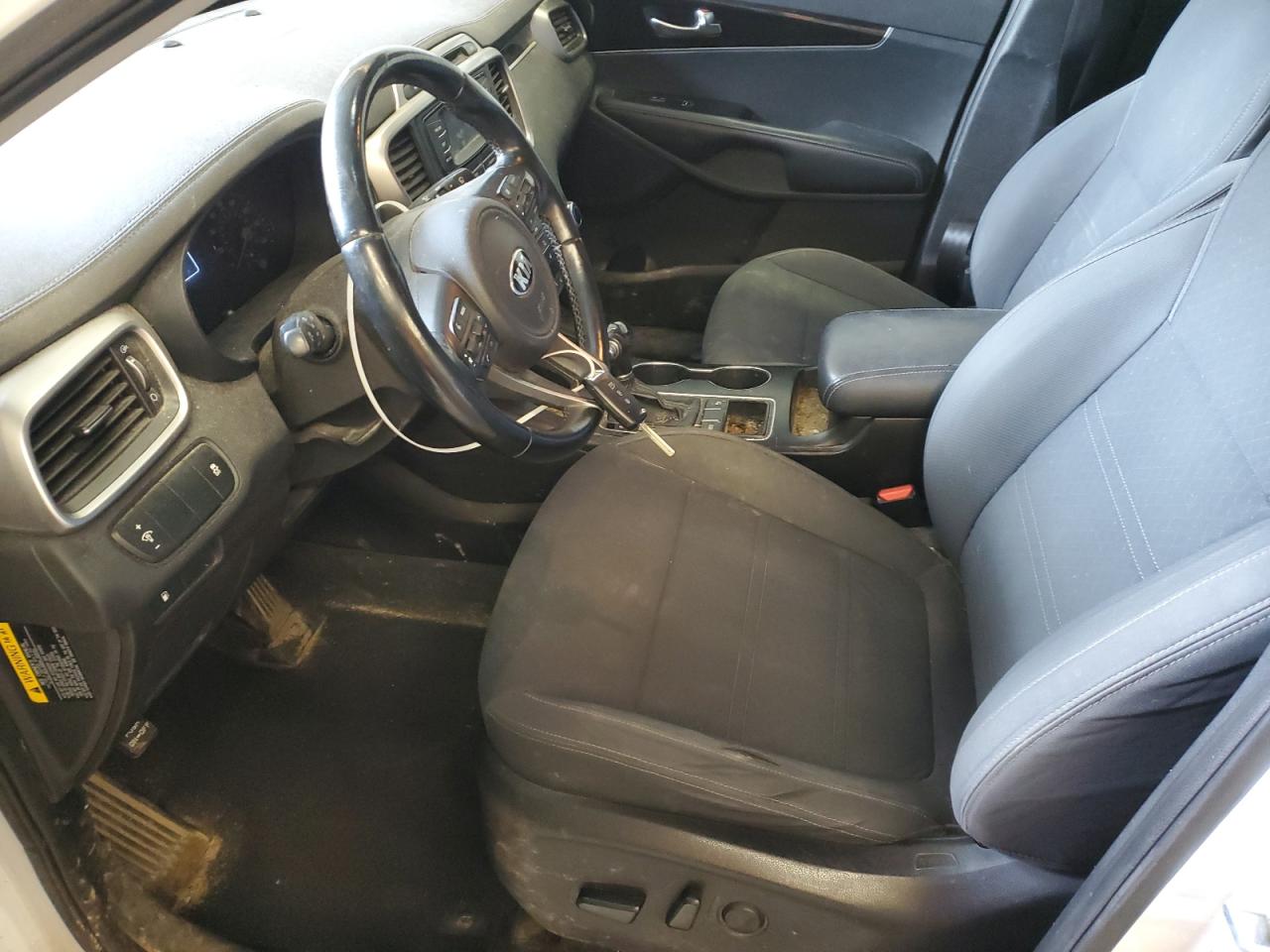 2016 KIA Sorento VIN 5XYPG4A3XGG051939 Copart auction photo, front end damage thumbnail 7