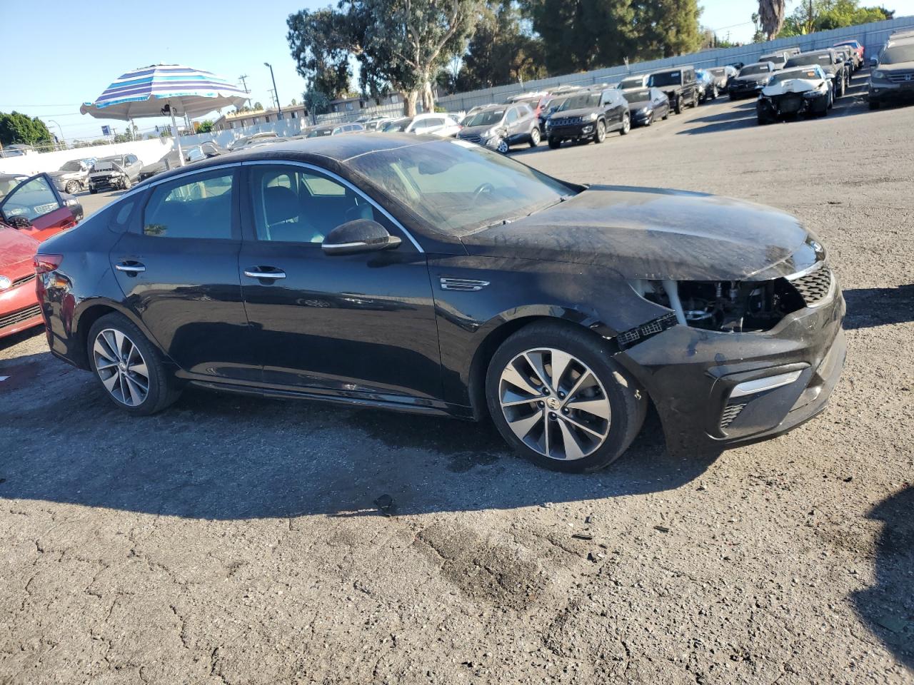 2019 KIA Optima VIN 5XXGT4L38KG282277 Copart auction photo, front end / minor dent/scratches damage thumbnail 4