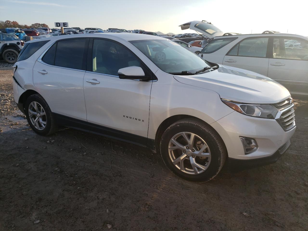2018 Chevrolet Equinox VIN 2GNAXKEX4J6165664 Copart auction photo, rear end damage thumbnail 4