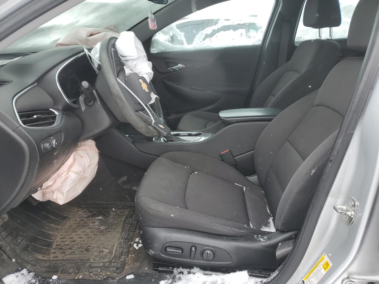 2019 Chevrolet Malibu VIN 1G1ZD5ST2KF207305 Copart auction photo, front end damage thumbnail 7