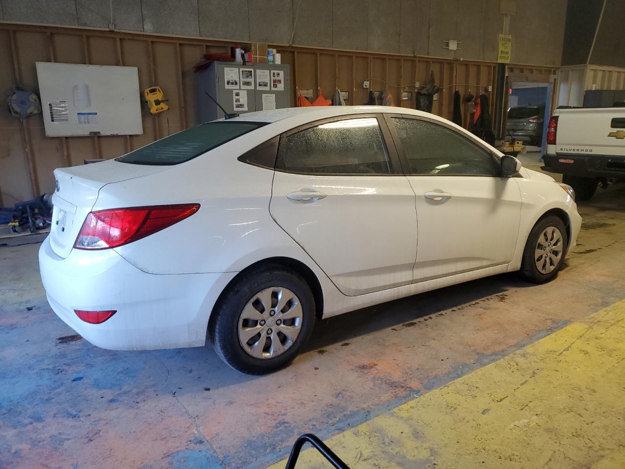 2016 Hyundai Accent VIN KMHCT4AE5GU004078 Copart auction photo, front end / minor dent/scratches damage thumbnail 3