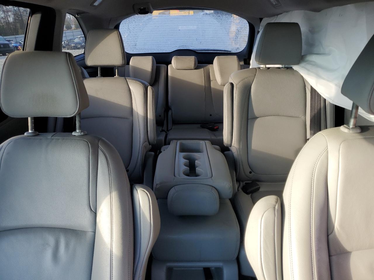 2018 Honda Odyssey VIN 5FNRL6H71JB015886 Copart auction photo, front end damage thumbnail 10