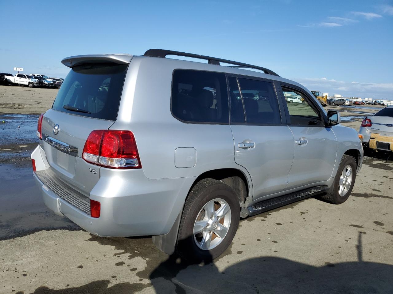 2009 Toyota Land Cruiser VIN JTMHY05J395003648 Copart auction photo, water/flood damage thumbnail 3