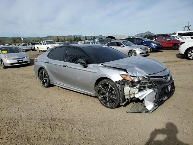 2019 Toyota Camry VIN 4T1B61HK1KU288654 Copart auction photo, front end / side damage thumbnail 10