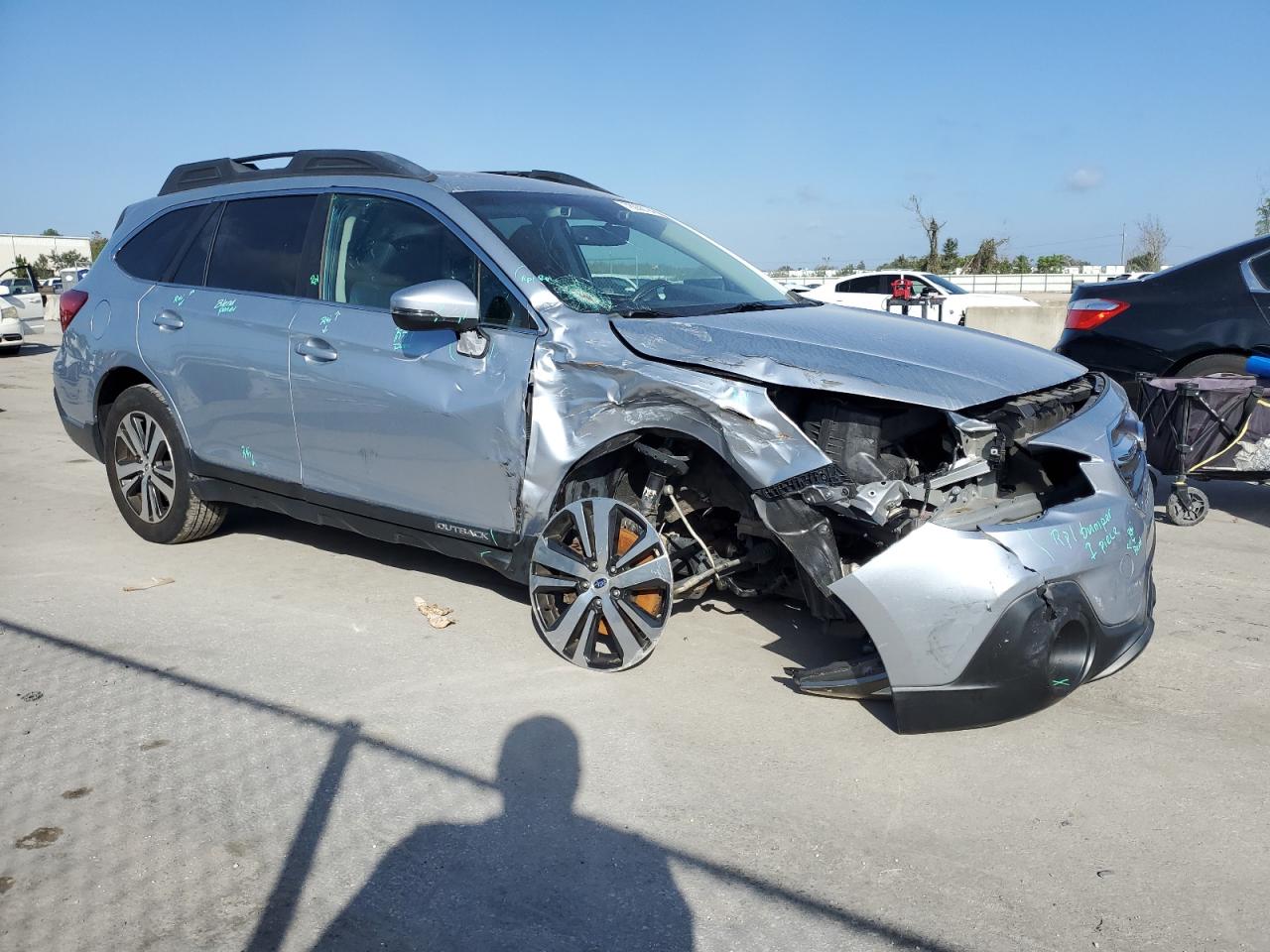 2019 Subaru Outback VIN 4S4BSANC1K3260710 Copart auction photo, front end / side damage thumbnail 4