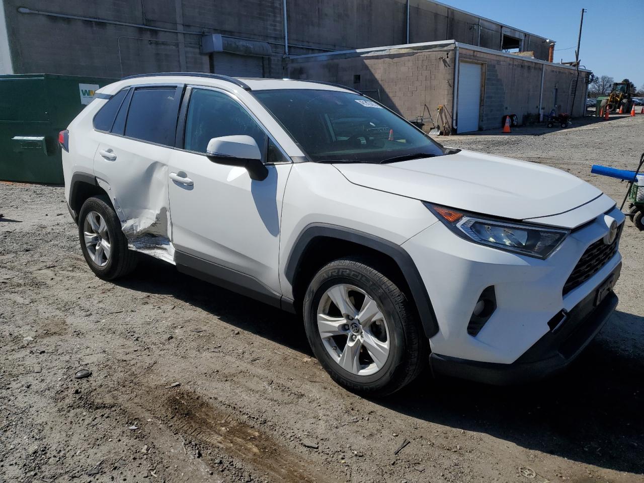 2019 Toyota RAV 4 VIN JTMP1RFV3KD018264 Copart auction photo, side / minor dent/scratches damage thumbnail 4