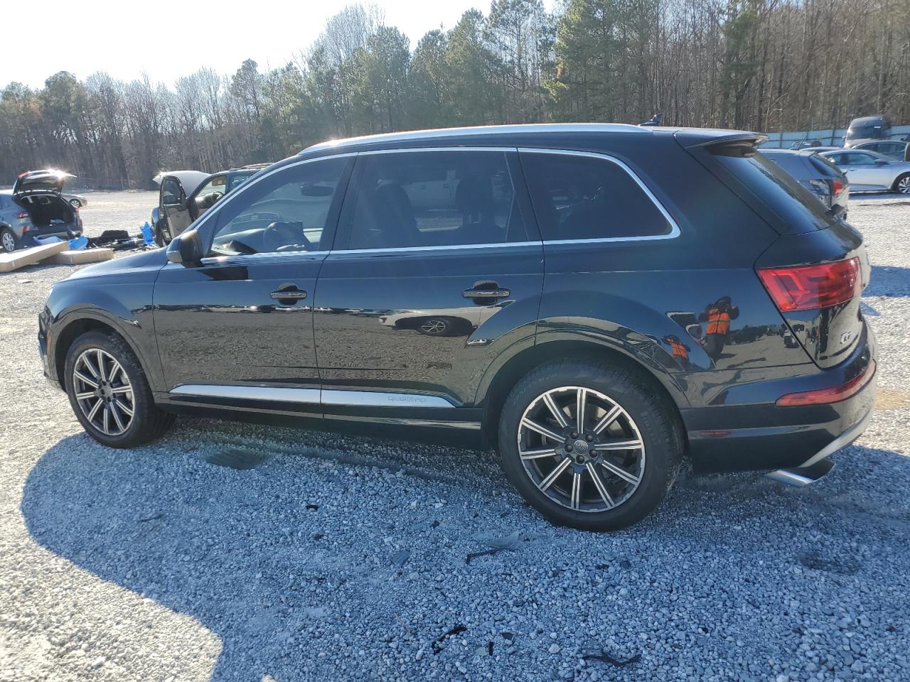 2017 Audi Q7 VIN WA1LAAF70HD002849 Copart auction photo, mechanical / minor dent/scratches damage thumbnail 2