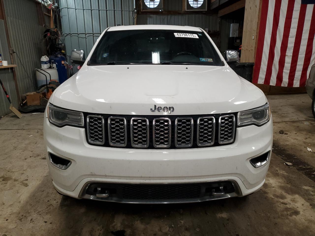 2018 Jeep Grand Cherokee VIN 1C4RJFCG5JC139329 Copart auction photo, mechanical damage thumbnail 5