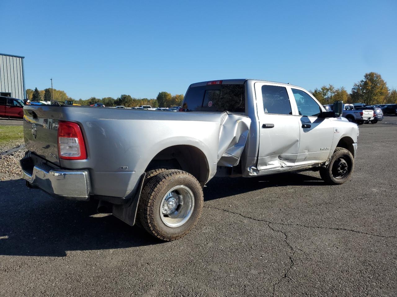 2020 RAM 3500 VIN 3C63RRGL7LG223781 Copart auction photo, side damage thumbnail 3