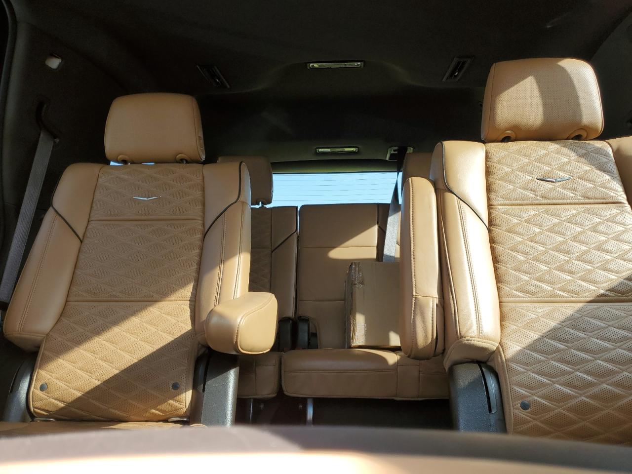 2021 Cadillac Escalade VIN 1GYS3BKL9MR476536 Copart auction photo, water/flood damage thumbnail 10