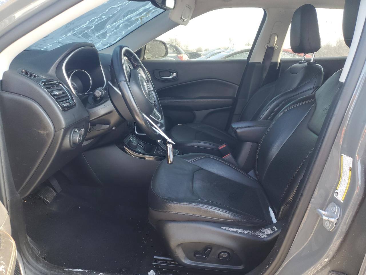 2020 Jeep Compass VIN 3C4NJDCB4LT137036 Copart auction photo, side damage thumbnail 7