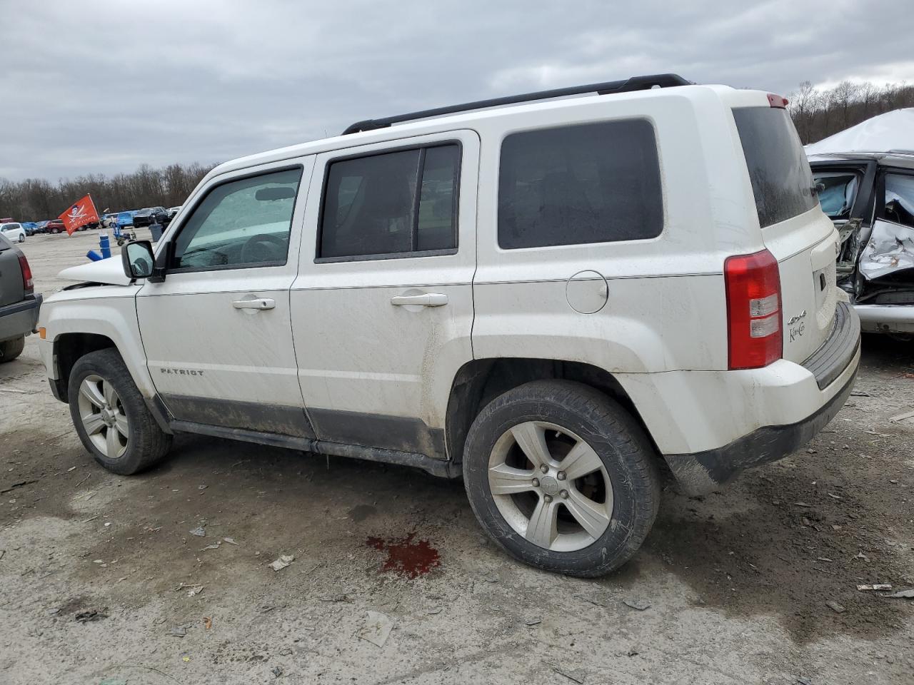 2012 Jeep Liberty (Patriot) VIN 1C4NJRBB8CD564045 Copart auction photo, front end damage thumbnail 2