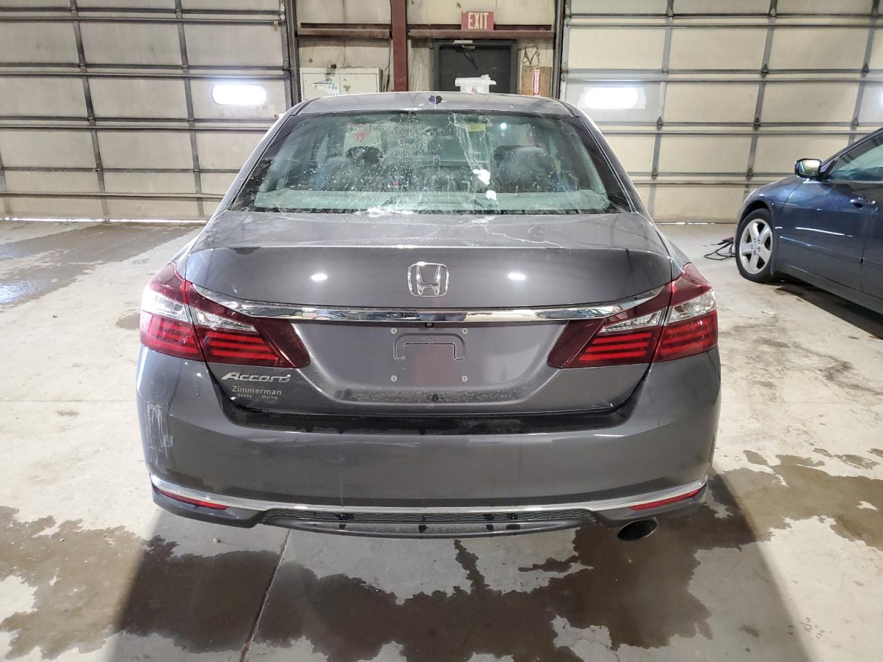 2017 Honda Accord VIN 1HGCR2F73HA044388 Copart auction photo, front end / minor dent/scratches damage thumbnail 6