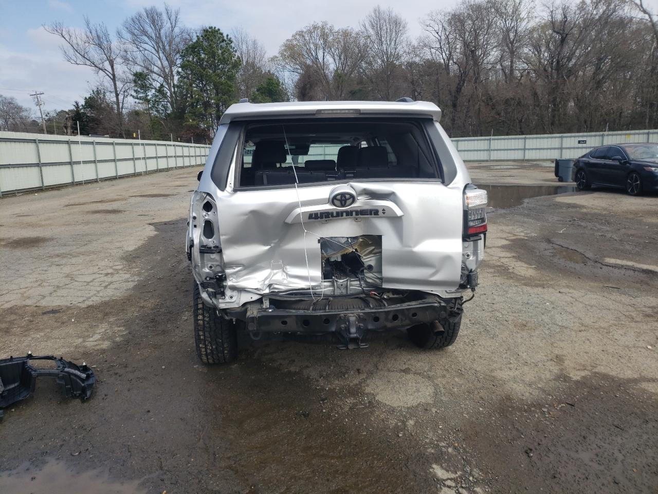 2022 Toyota 4Runner VIN JTEFU5JR7N5271779 Copart auction photo, rear end damage thumbnail 6