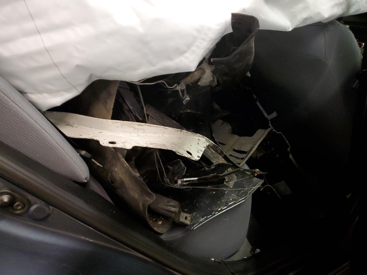 2015 Toyota Corolla VIN 5YFBURHEXFP245940 Copart auction photo, front end damage thumbnail 13