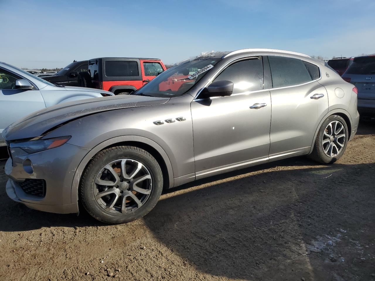 2017 Maserati Levante VIN ZN661YUA7HX195928 - Copart auction photo