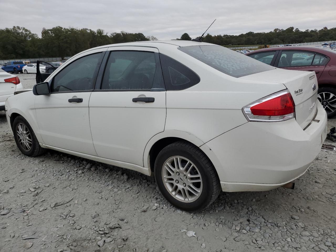 2010 Ford Focus VIN 1FAHP3FN0AW161097 Copart auction photo, front end damage thumbnail 2