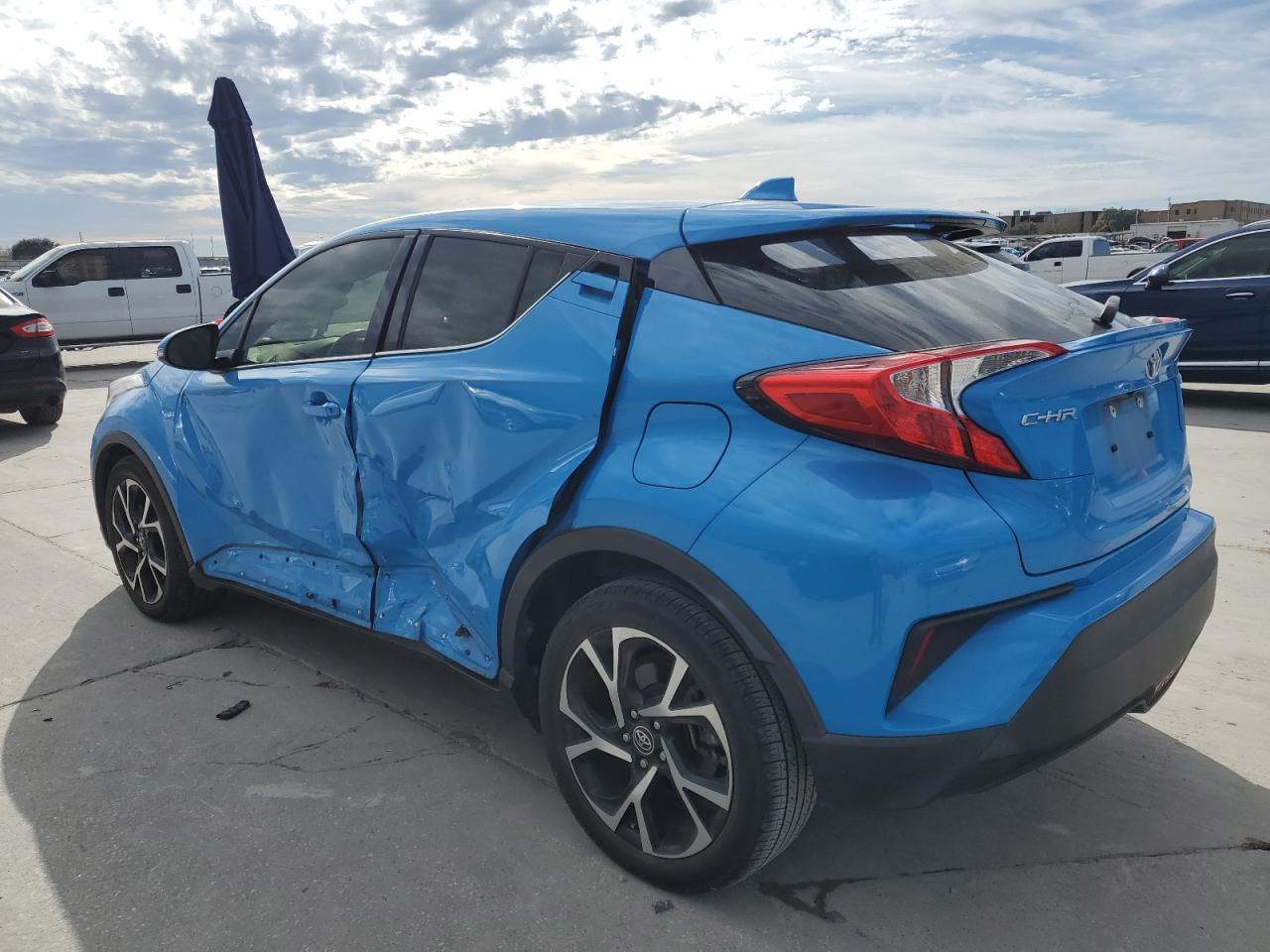 2019 Toyota C-HR VIN JTNKHMBX8K1021190 Copart auction photo, side damage thumbnail 2
