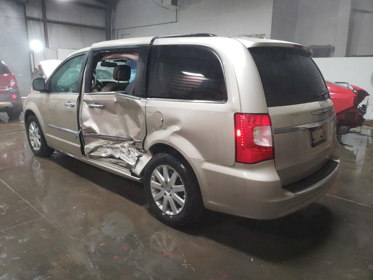 2014 Chrysler Town & Country VIN 2C4RC1BG1ER467309 Copart auction photo, side damage thumbnail 2